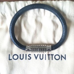 Louis Vuitton Damier bracelet...